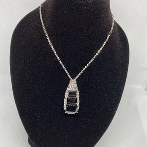 Karis Collection Thai Black Spinel 3 Emerald Cut Stone Pendant w/ Chain J74